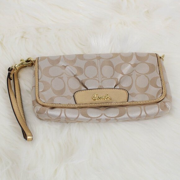 Coach Clutch Wallet Wristlet - Picture 1 of 7